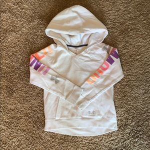 Under Armour sweatshirt / hoodie